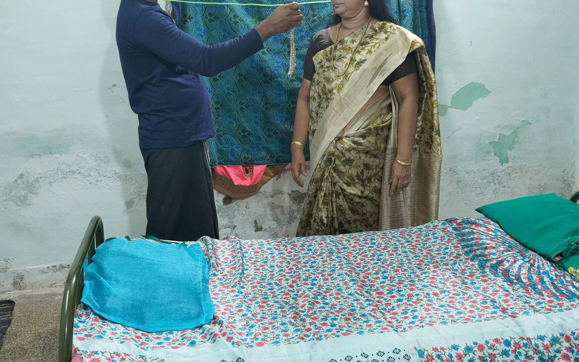 Knöchel-überraschung Für Die Ehefrau Von Freundin, Intensiver Anal-creampie, Sie Konnte Sich Nicht Zurückhalten