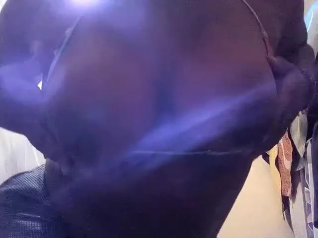 Avory Big Boobs Nipples