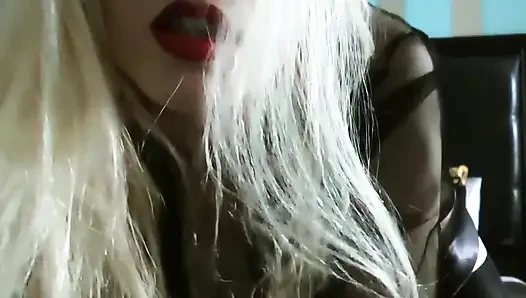 Fetish stoking dominan