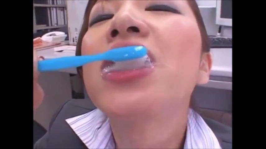 Like a good girl before to bed 4