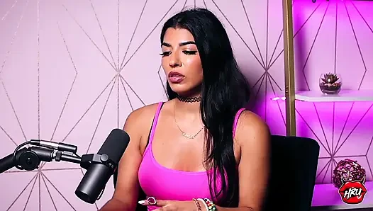Yoğun bakım hemşiresinden Bollywood yetişkin yıldızına: Jasmine Sherni'nin vahşi kariyer anahtarı
