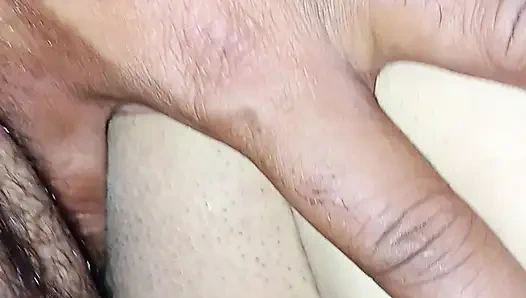 Girl friend ki gand mai land diya