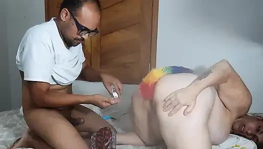 Vivi Guez - Memenuhi keinginannya untuk membebaskan pantatnya.