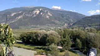 Masturbation en plein air dans la vallée suisse 1