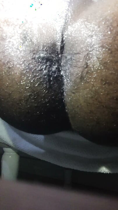 Iyke740 Disvirgined moment