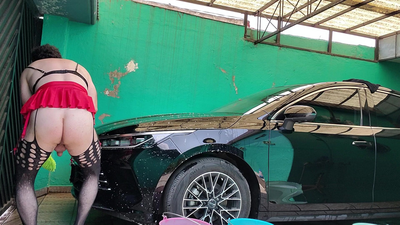 little whore washing the car
