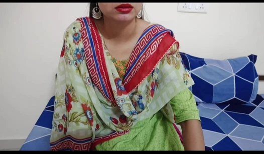 xxx Indian Desi step-mom ne sex ki lat laga di full hindi video xxx big boobs Saarabhabhi6 clear Hindi audio  horny sexy