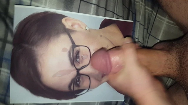 Andrea's cum facial tribute