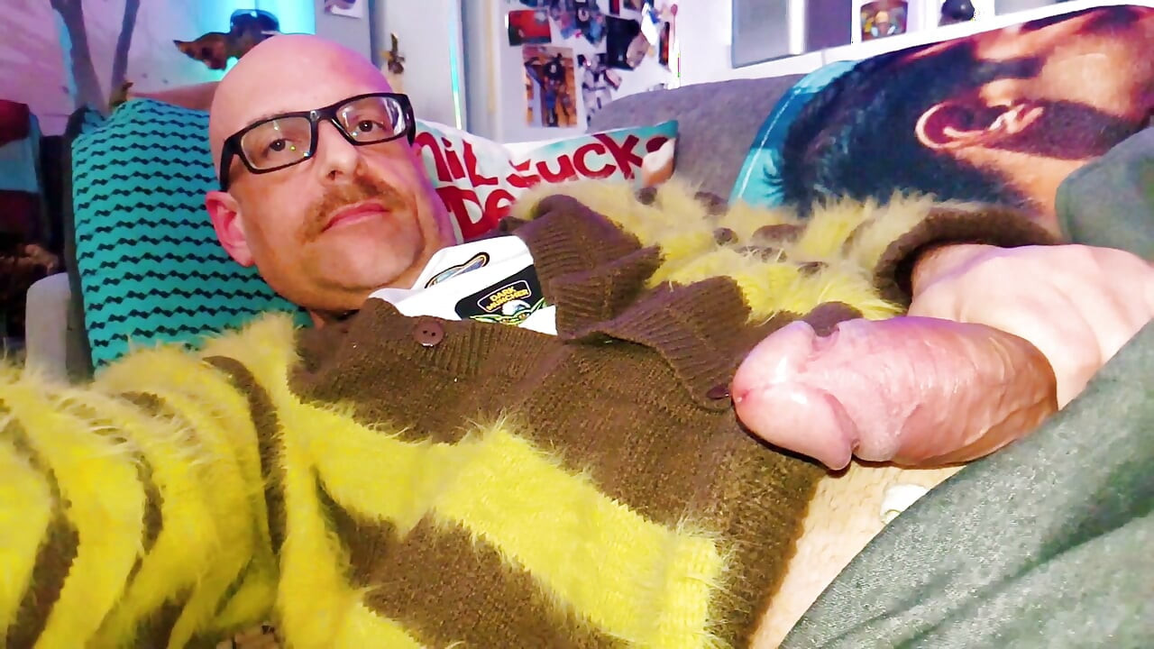 Phil the CockSucker cum , dildos , ass spread , masturbating, solo gay man