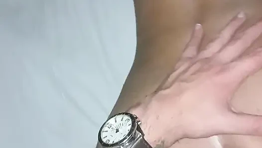 I put on all fours a brunette mother-in-law and give her cock until I cum in her black and hairy close