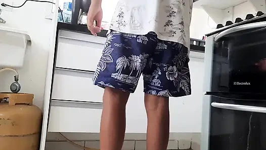 Sinnlich, sodass der Junge voller Geilheit seinen gierigen Arsch fickte.