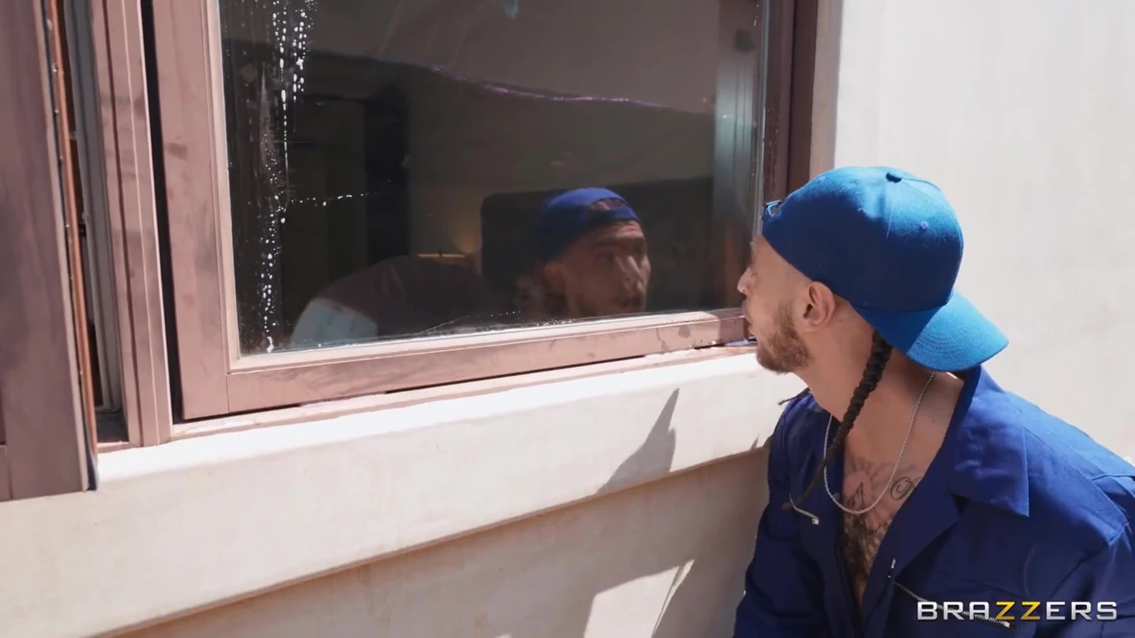 Brazzers - Kayley Gunner iki emiyor