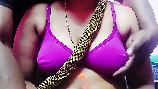 Kakak ipar india yang hot sama abang iparnya