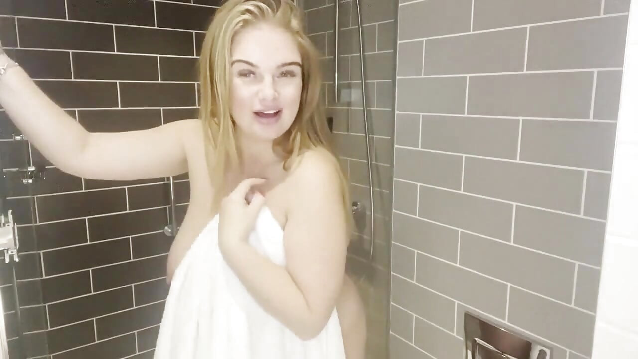 לזיין את עצמי טיפש בשירותים