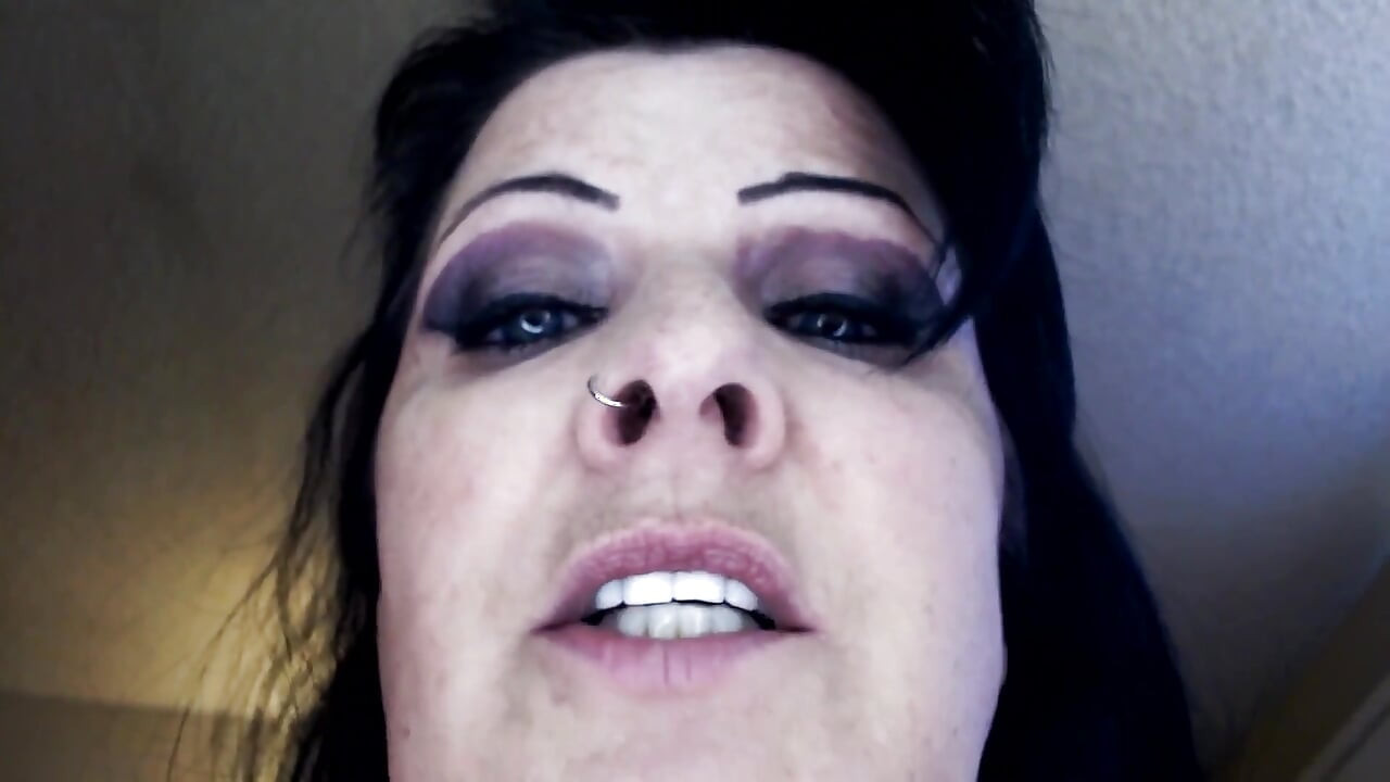 Hungry Giantess Snorting You