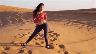 Woestijn hete buikdans