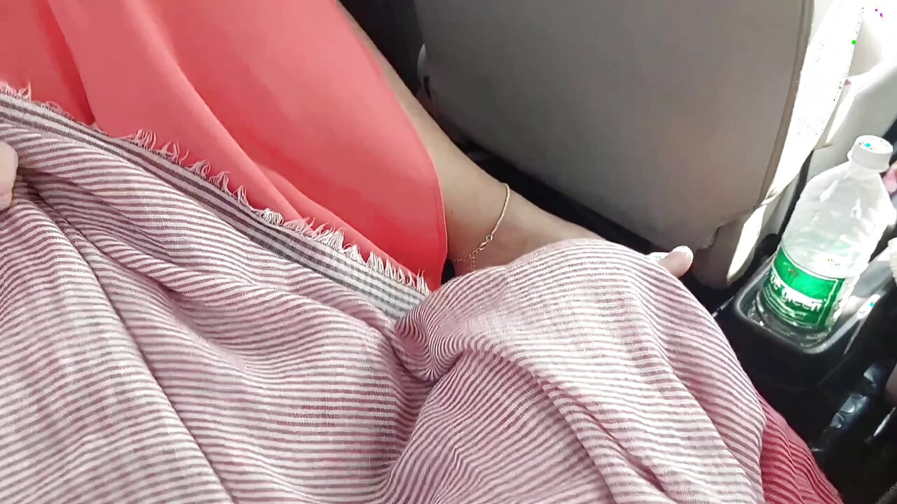 Volwassen blonde vrouw geniet van dagelijkse seks