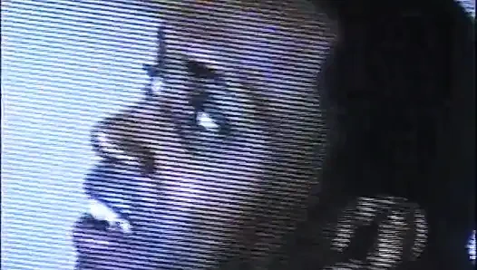 Schwarze muschi lecken, ficken auf dem billardtisch