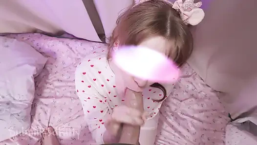 WANNA SEE? Step-Sister’s Surprise Ended with Hot Sex!