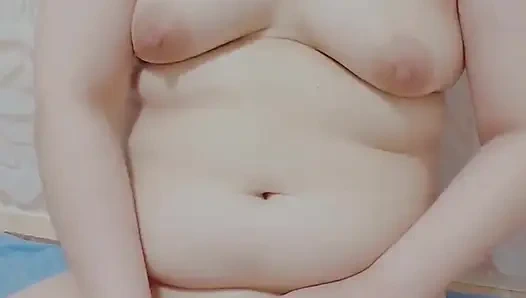 034 I Can't Stop Even Though My Heart Is Pounding at the Sound... Squirting Masturbation