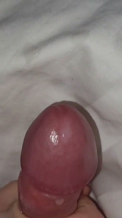 Munichgold - sensual handjob with cum explosion | Clip 2