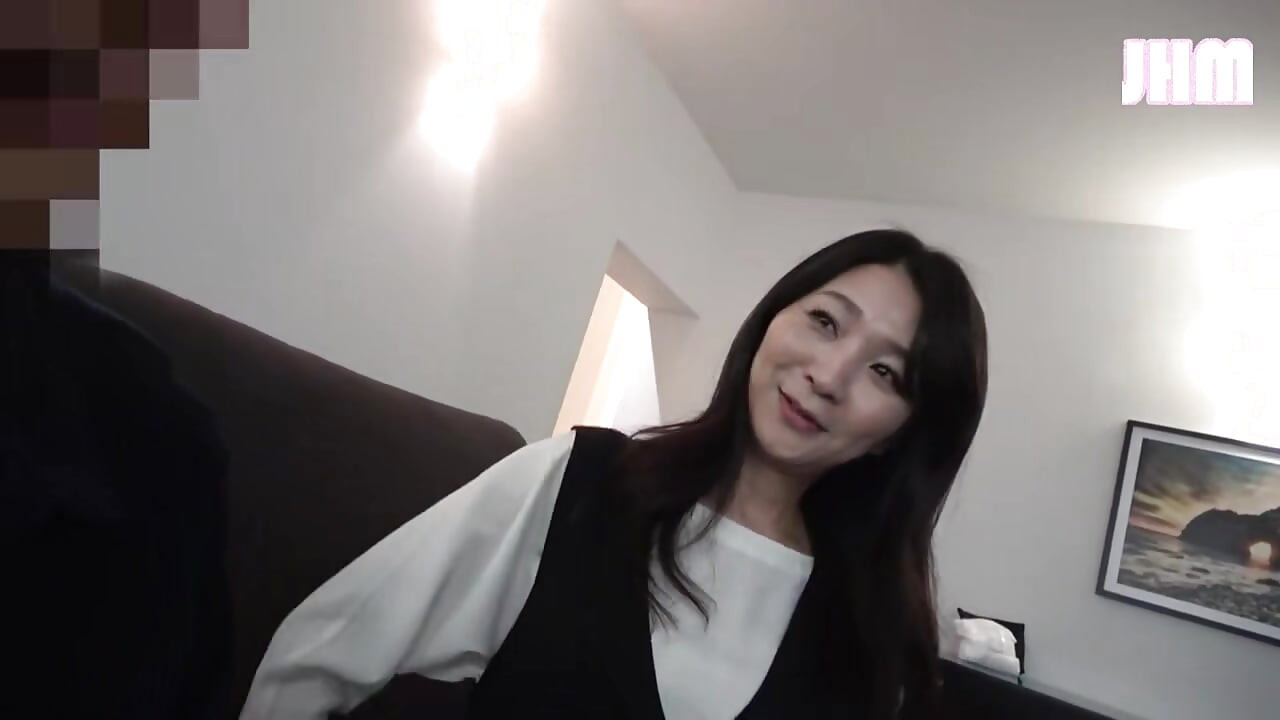 개인 온천 빌라에서 미시 마누라 4명의 섹시한 휴양지 - 2