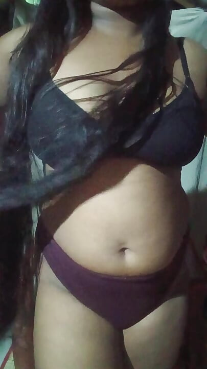 Priya vabhi ki desi nøgen desi Village vabhi