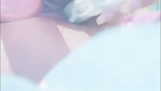 Arzu dolu fahişe, bulduğu her şeyi elde eder