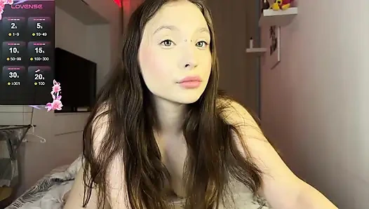 Я СТОЮ С РАКОМ И ПОКАЗЫВАЮ МОЮ УПРУГУЮ ЗАДНИЦУ