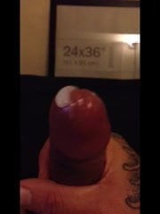 Close up cumming