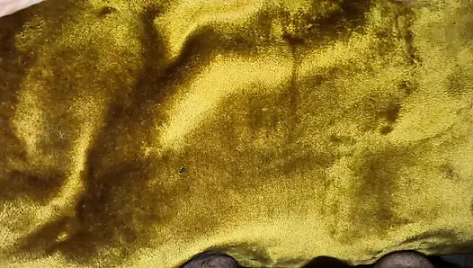 Halab'lı Suriyeli kız Cezayirli büyük Arap yarağıyla anal seks yapıyor domaltmalı misyoner pozisyonunda biniyor