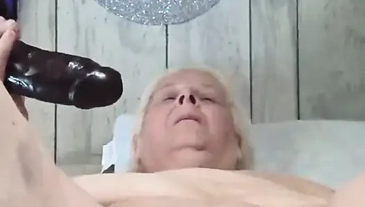 Tina's Watching a Hot Show with Sex Scenes Shes Cumming if You Know What I Mean