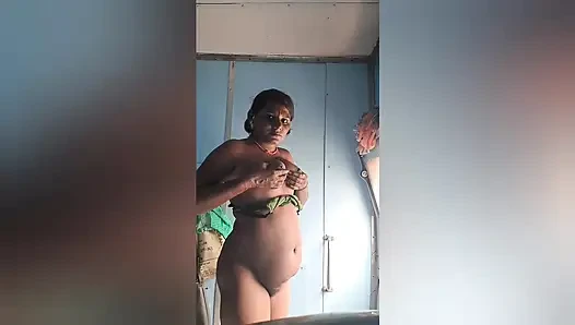 Ammi üçlü grup seks hardcore yuvarlak ev hanımı ateşli desi videosu Bengalce ses