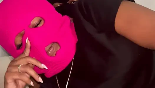 Sucking on daddy’s big dick