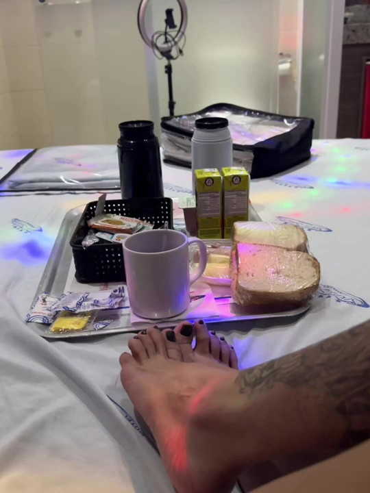 Vem tomar café comigo