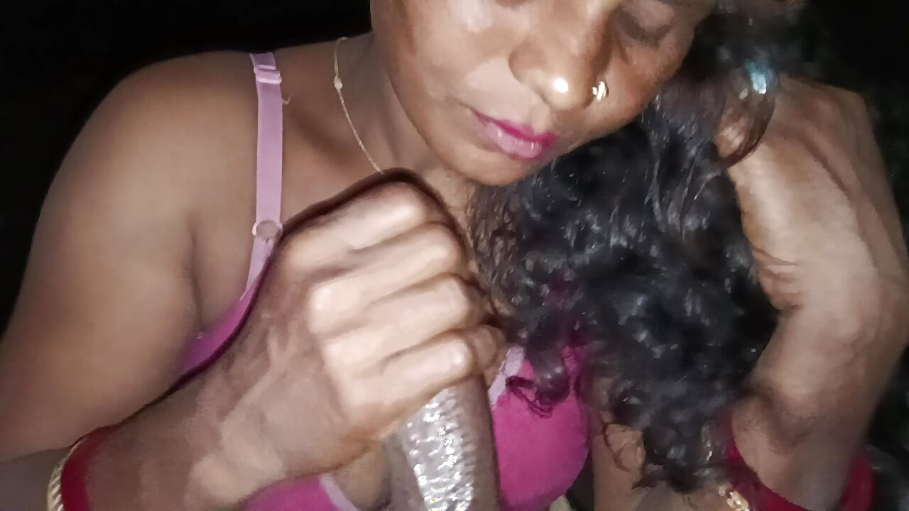 Desi Bhabhi's Sexy Videos