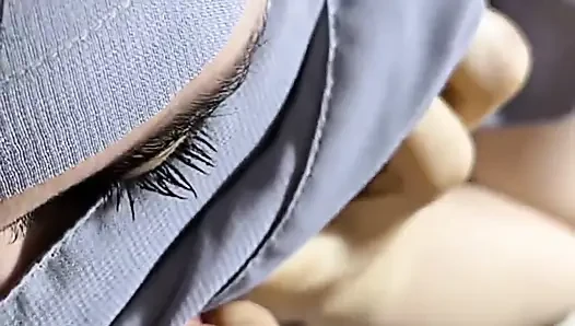 Yeni Suudi porno seksi karım büyük bir penisi seviyor