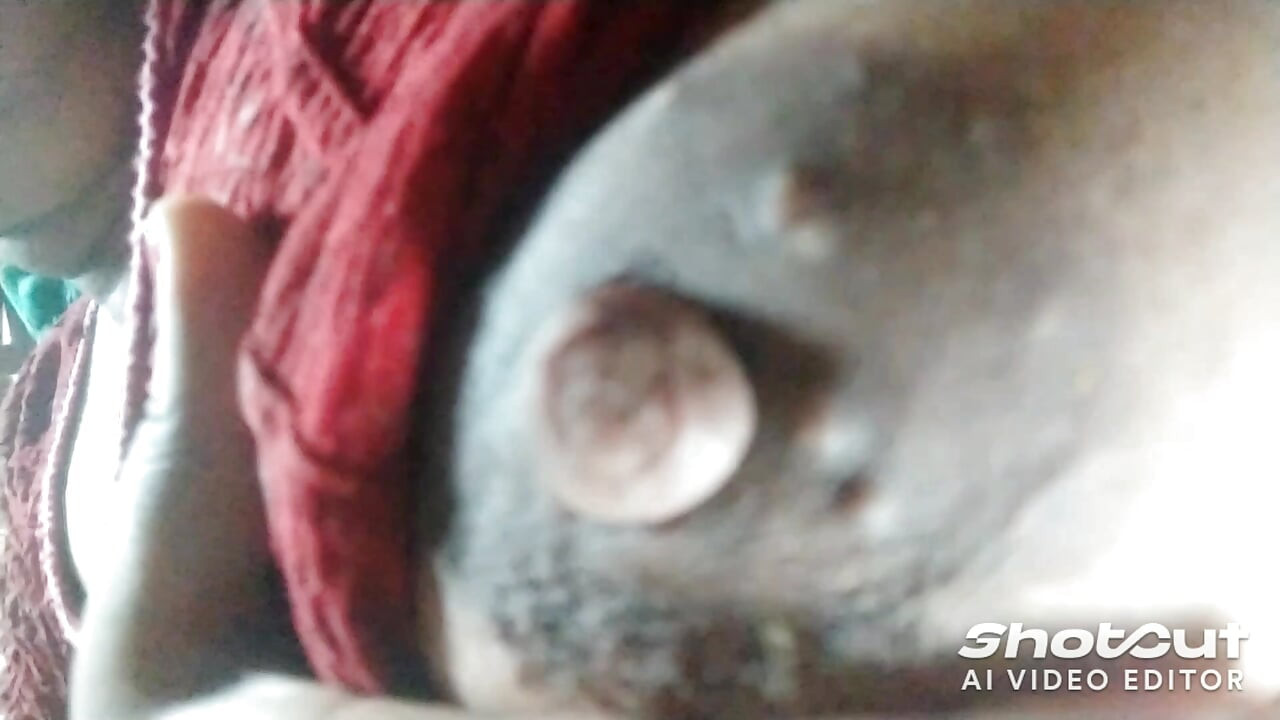 Hot bhabhi ki Desi chuchi rasgulle wali