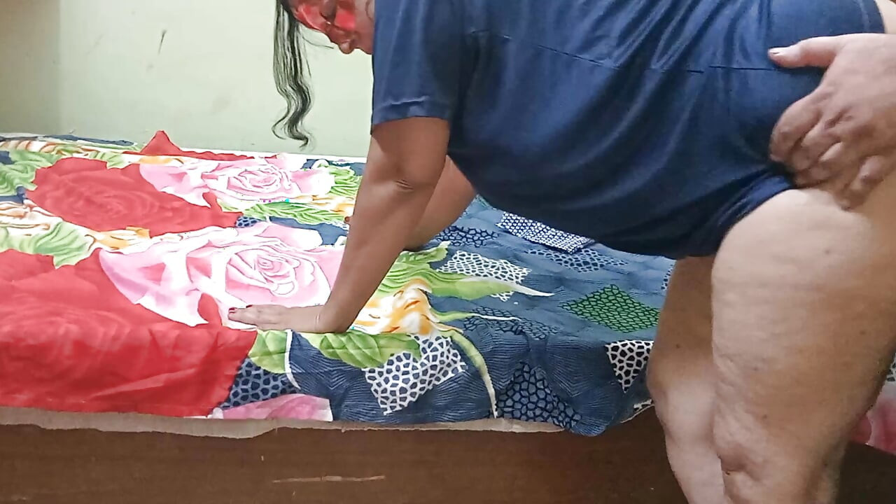Caliente tía bengalí follando por médico, cuando fue a la clínica