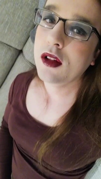 Crossdresser am wichsen
