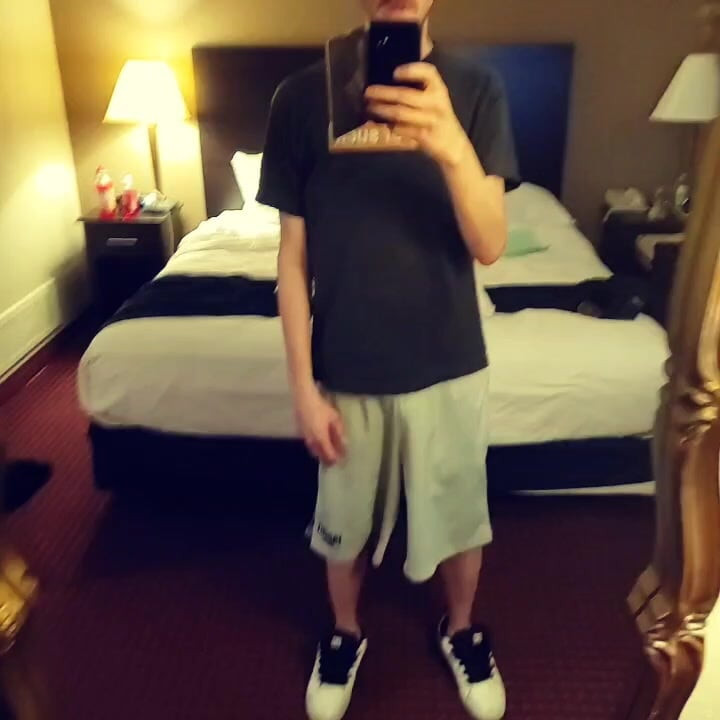 Left alone to kill some time in a hotel, had to try things on