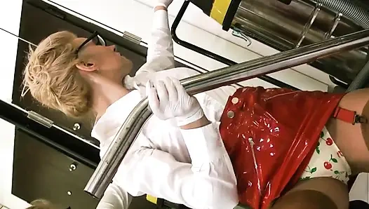 Seductress babysitter vacuuming