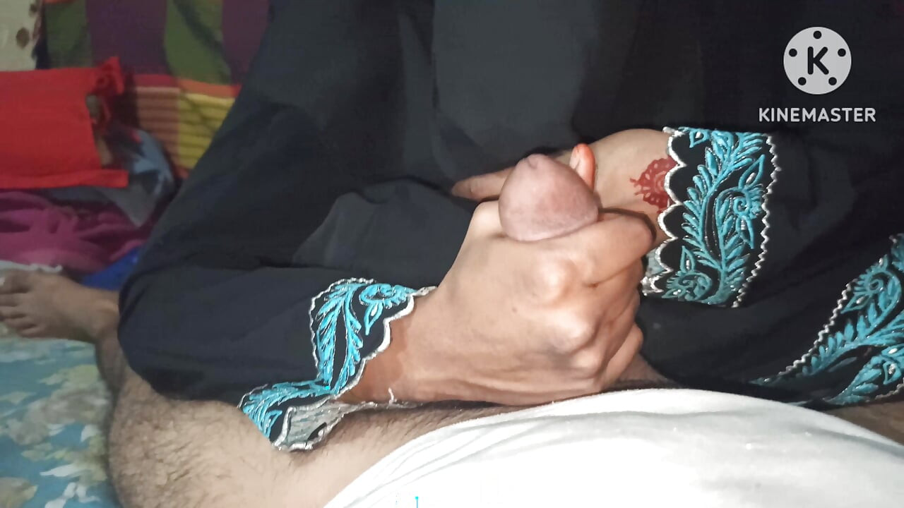 农村穆斯林异常视频真实出轨丈夫和浪漫的事情回家