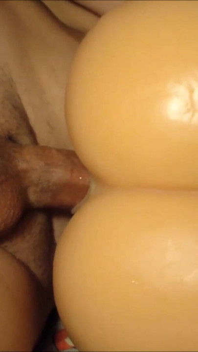Momento commovente da "Sex Toy Quick Cum"