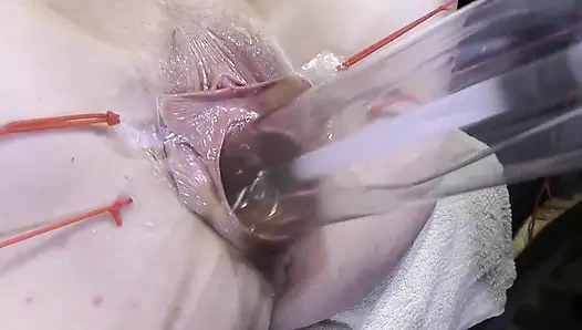 Far Spread Pussy Close up Fucking with Lamp 1000watt