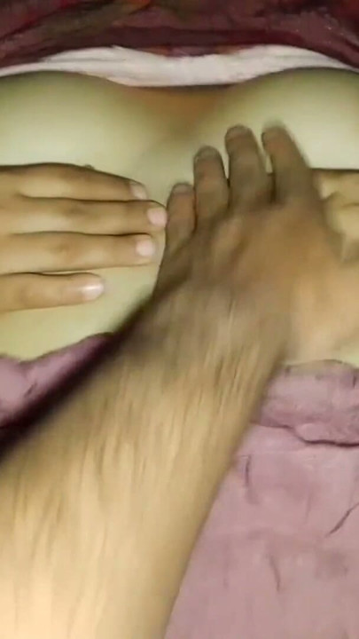 Ινδοί σύζυγοι και νοικοκυρά Full Hand In Pussy Sex Desi Hand Μουνί Μέσα Desi Sex Video Bhabhi Hand | Κλιπ 1