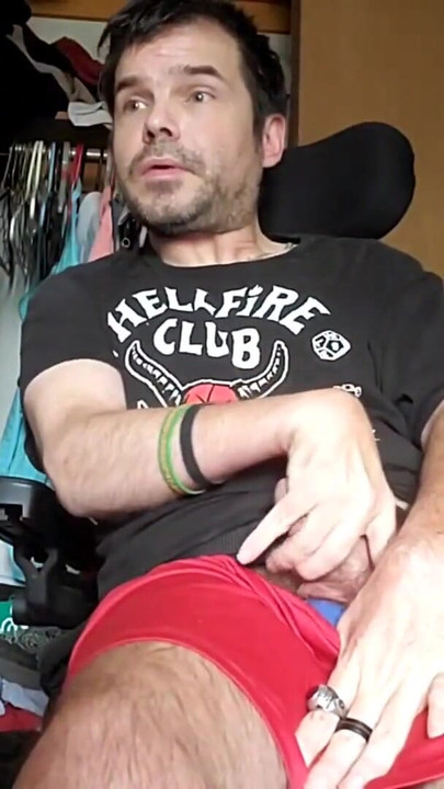 Unforgettable moment from "Kevy 69's Cums In his Chair"