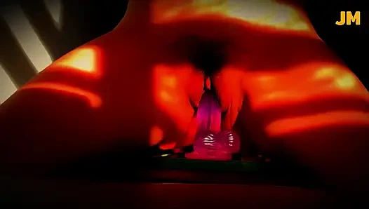 Oun Nin seks yapıyor yarakla oynuyor ve vajinasına sokuyor - çok cinsel hissediyor (07 Nisan 2026)