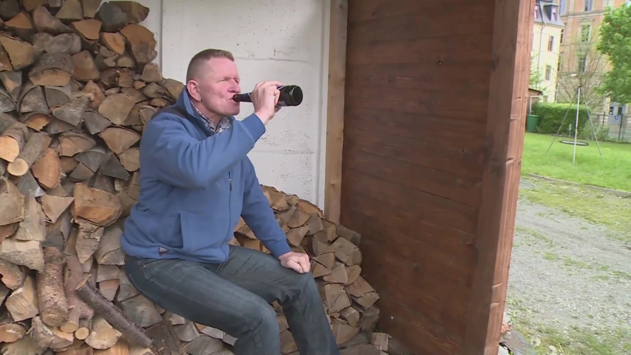 German - Caretaker Kowalski MILF