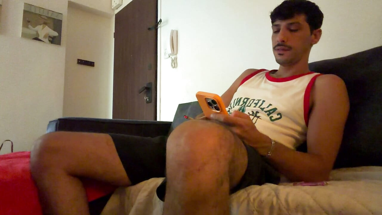 Middle Eastern Feet Domination & Big-Cock Sucking